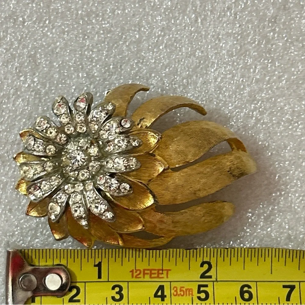 N/A beautiful rhinestone preowned
